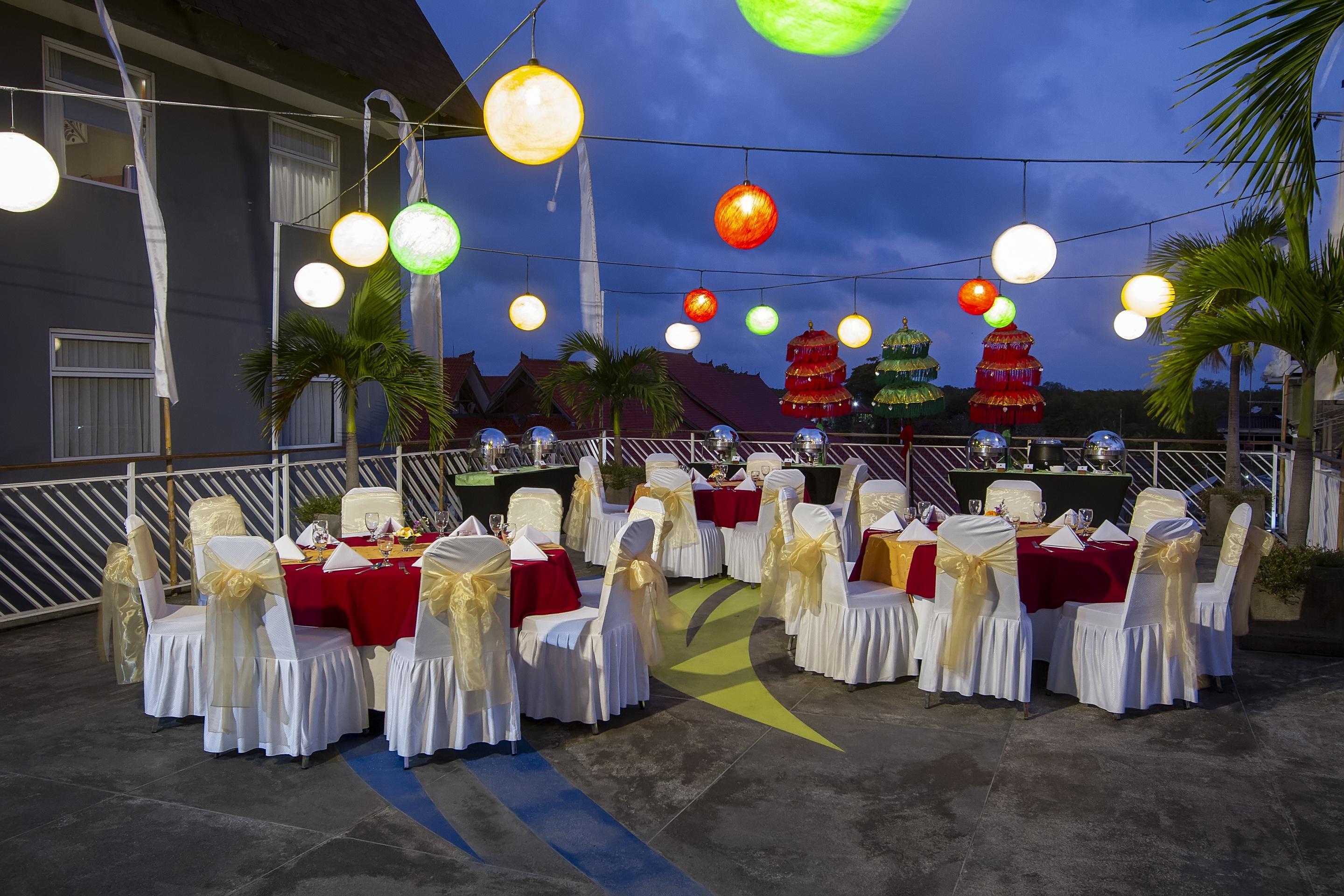 Primebiz Hotel Kuta Kuta  Luaran gambar