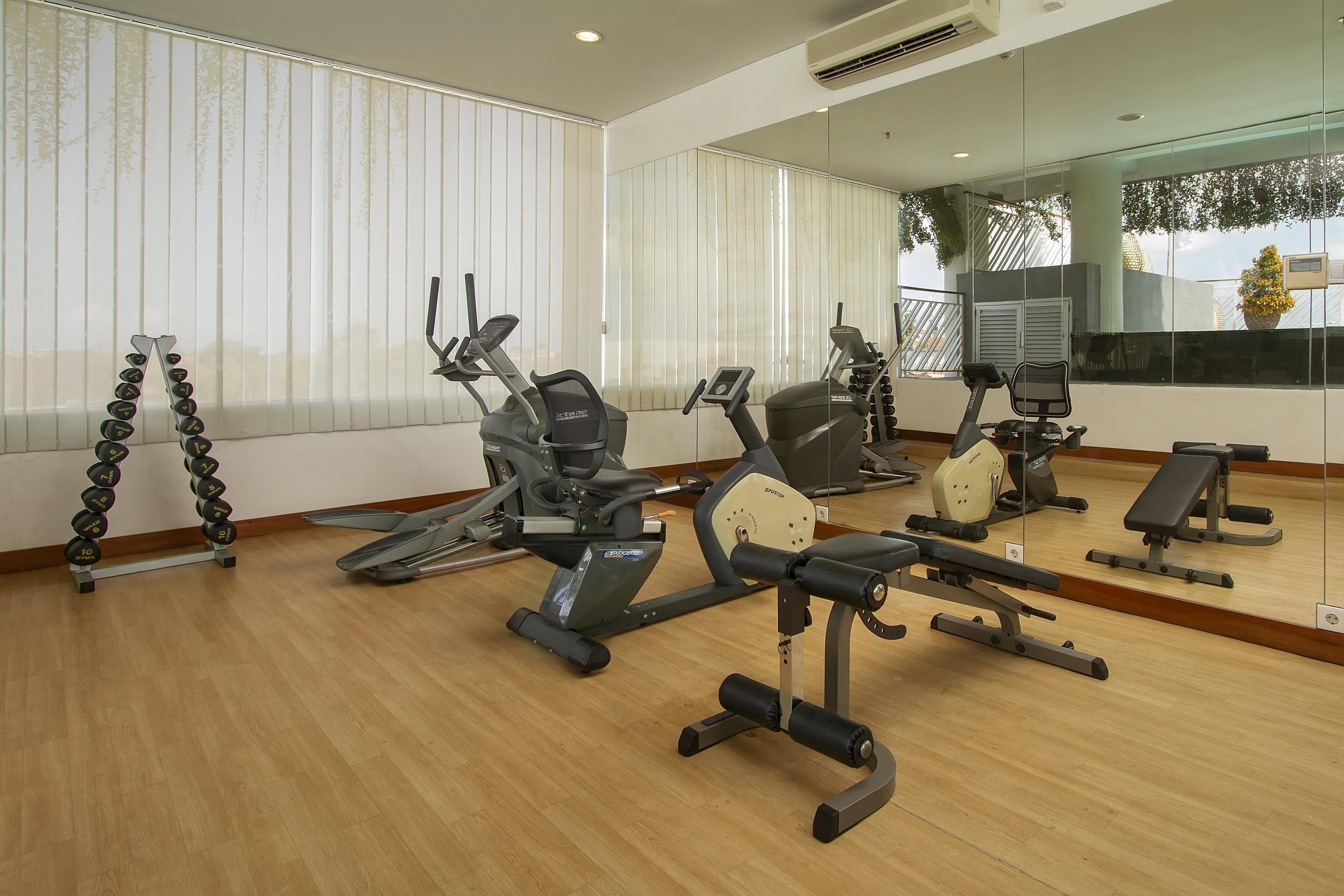 Primebiz Hotel Kuta Kuta  Luaran gambar